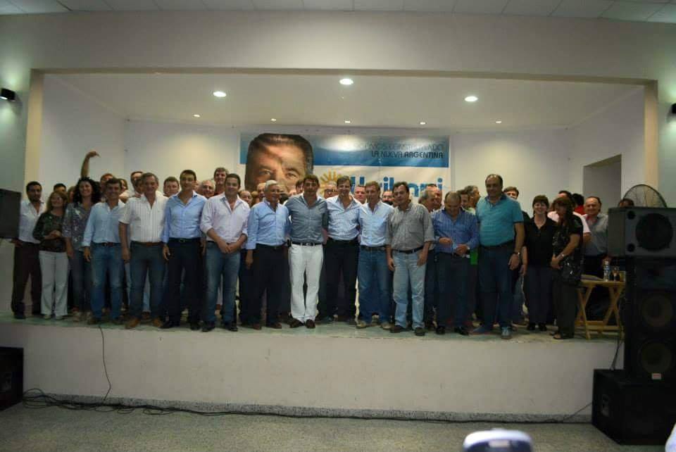 Bahillo, Bahl y Lauritto, juntos a dirigentes de Paraná Campaña en Tabossi