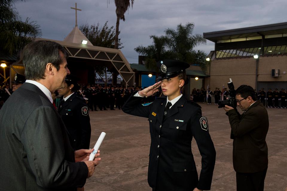 Egresaron 53 nuevas agentes femeninos de Policía