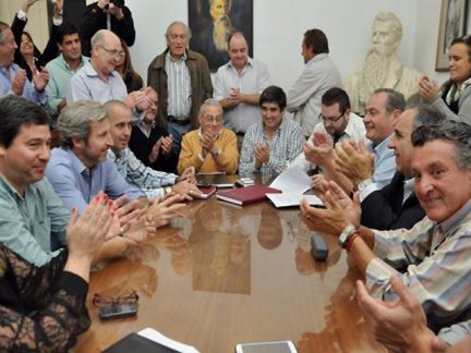Acuerdo opositor: El Frente Renovador y el GEN se sumaron a la UCR y el PRO