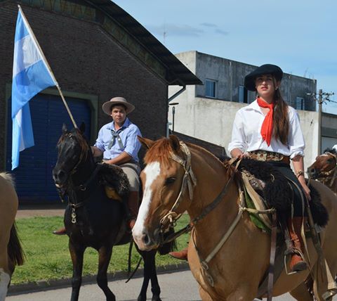 La Escuela 180 celebra el día de la tradición