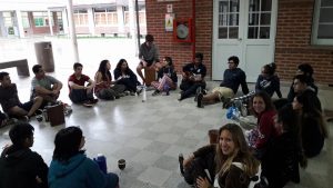 Grupo de jóvenes «Misioneros» en María Grande