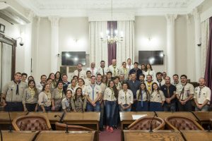 Bahl recibió a scouts de toda la provincia