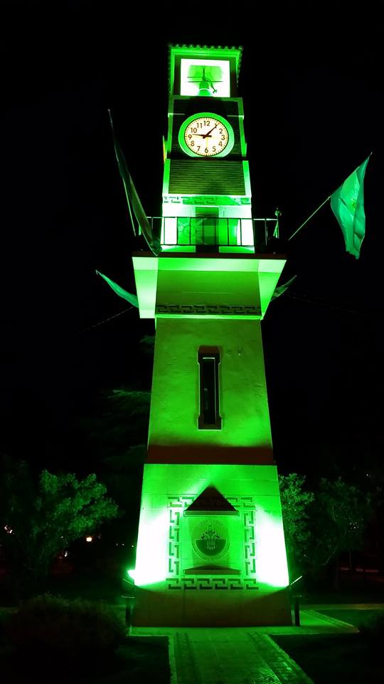 El Reloj se vistió de Verde para conmemorar el día del Donante de Órganos