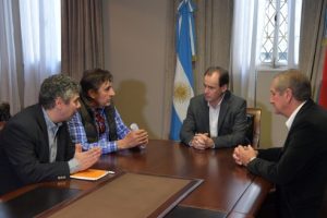 Bordet acompañará a productores avícolas en gestiones ante Nación