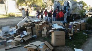 Se realizó este martes la campaña del papel por parte del Instituto María Grande