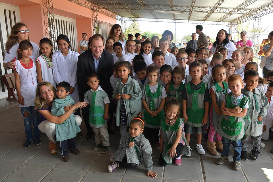 El Gobernador Bordet estuvo en Las Tunas anunció un incremento de partidas para comedores escolares