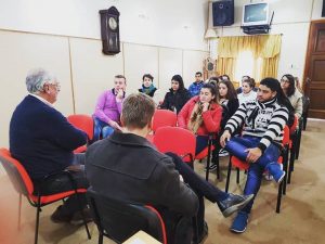 Entrega de Becas Municipales a estudiantes locales