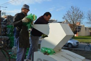 Se puso en marcha máquina moledora de plástico