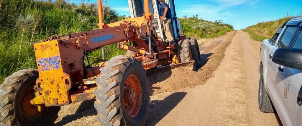 Desde la Provincia se trabaja intensamente en la recuperación de la red vial