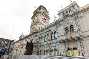 La restauración de la fachada de Casa de Gobierno presenta un 32 por ciento de avance