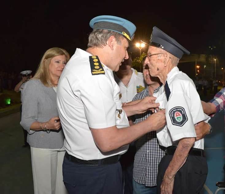 Reconocimiento a don Guillermo Barzola por parte de la Policia de Entre Ríos