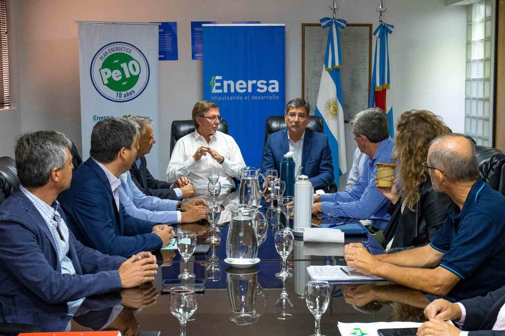 Definieron los avances de una obra eléctrica estratégica entre María Grande y Viale