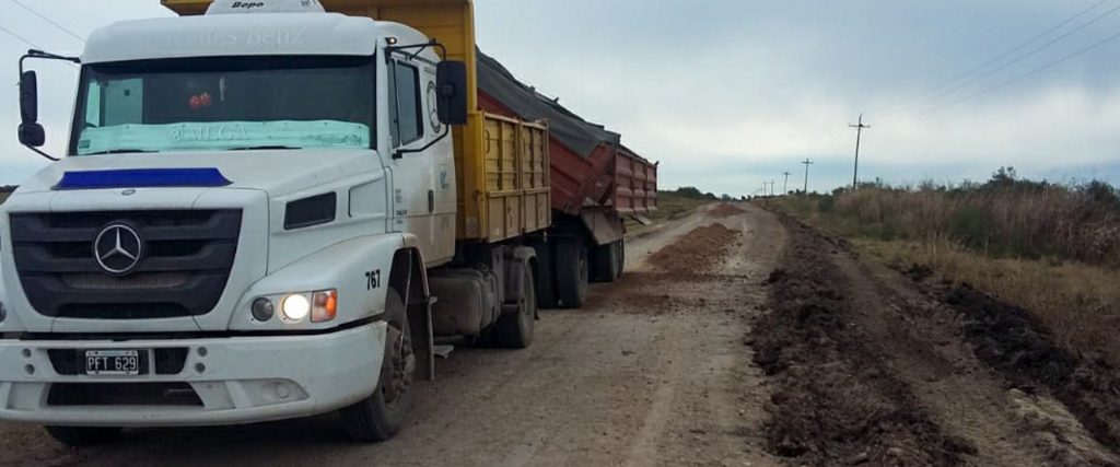 Vialidad mejora trazas productivas de la zona de Alcaraz