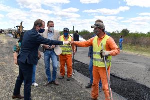 Bordet y Arrieta recorrieron obras viales en Entre Ríos en las que se invierten cerca de 10.000 millones de pesos