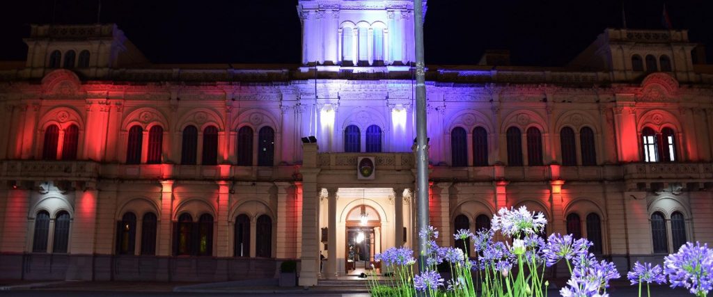 Licitan otra etapa de la restauración y puesta en valor de las fachadas de la Casa de Gobierno