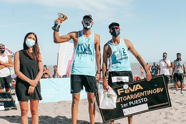 Julian Azaad y Nicolas Capogrosso ganaron la primera etapa del bech volley nacional