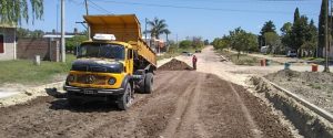 Se ejecutan diversos trabajos para mantener los caminos rurales en el departamento Paraná