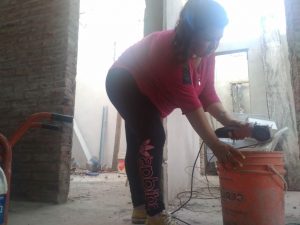 TABOSSI – Mujeres albañiles en la obra publica