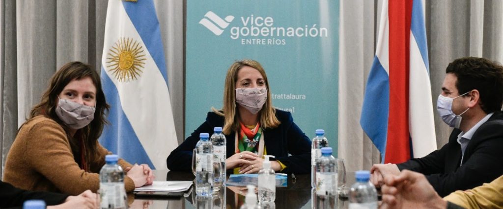 La Vicegobernación presentó la convocatoria Residencia de arte entrerriano con matriz del agua