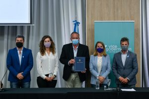 Se firmaron convenios para la ejecución de obras en seis localidades entrerrianas
