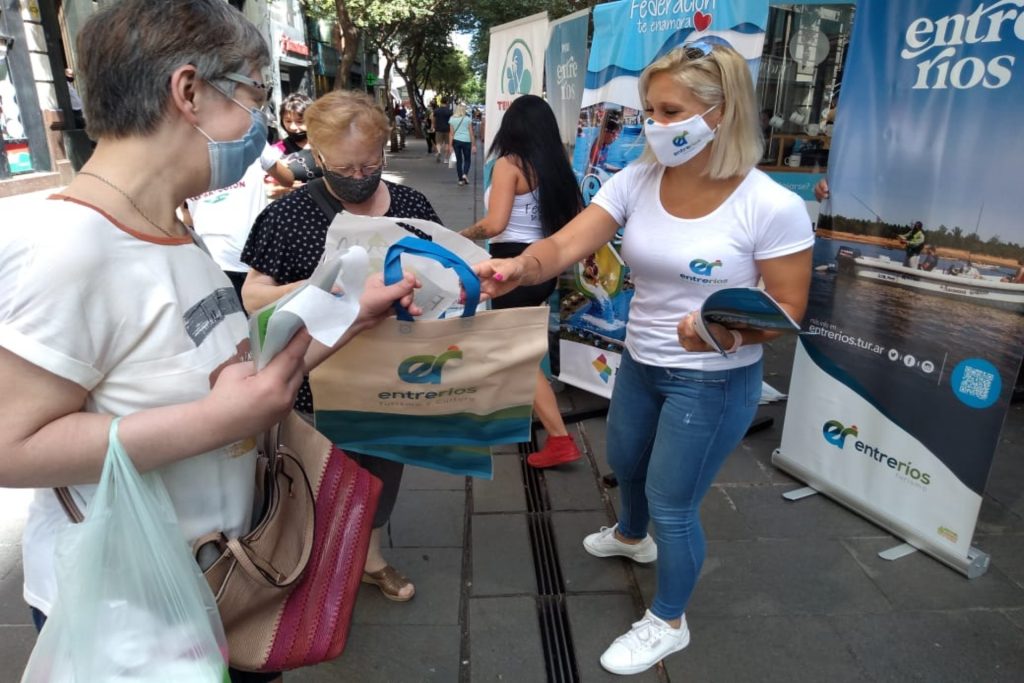 Promocionaron atractivos y servicios turísticos en Rosario y Buenos Aires