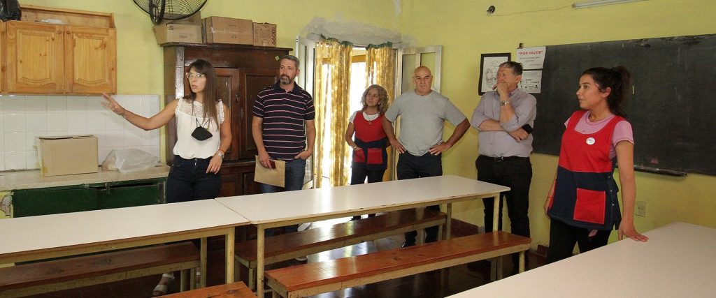 Planeamiento evalúa proyectos de intervención en dos escuelas de Rosario del Tala