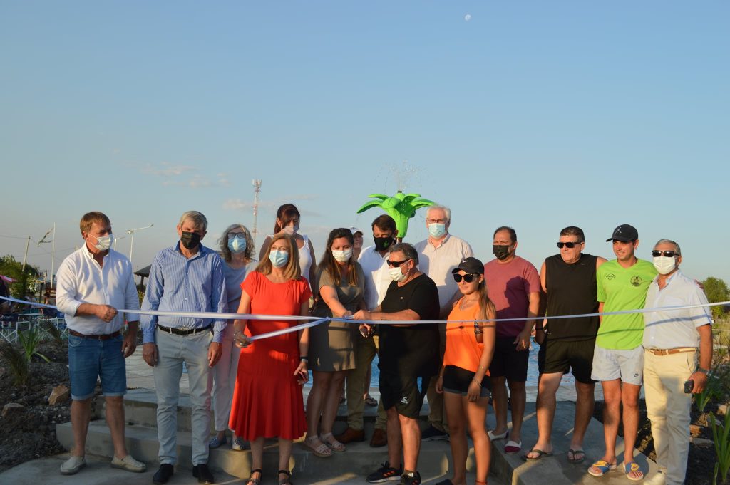 EL PINGO – INAUGURACIÓN DE PILETA SOLARIUM EN EL COMPLEJO «SONRISAS COMPARTIDAS»