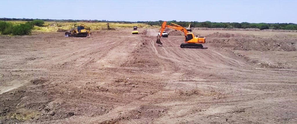 Inicio de la obra del colector cloacal, estación elevadora y lagunas de tratamiento en San José de Feliciano