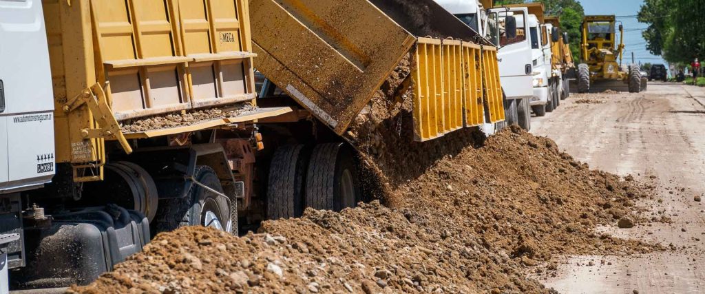 Trabajan en la consolidación de calles de Colonia Avellaneda