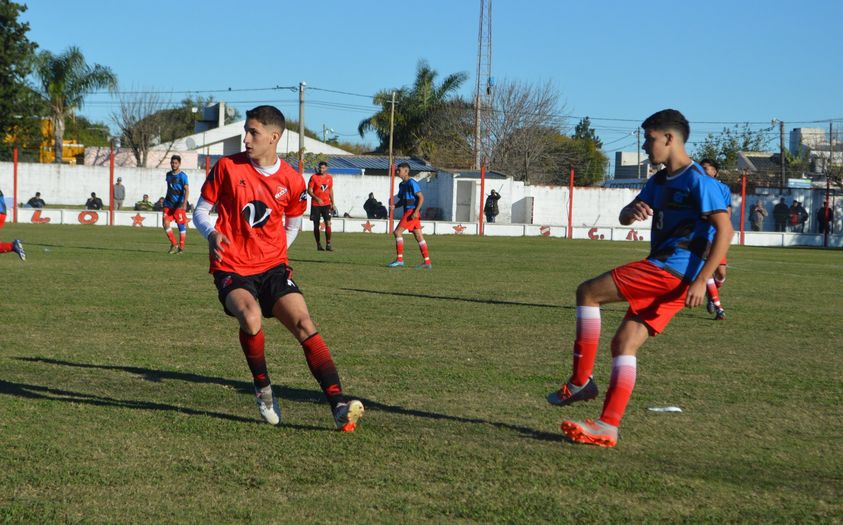 Atletico rescató un empate ante Independiente. Litoral le ganó a Maradona en disputado encuentro