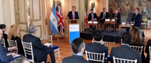 Empresa entrerriana accede a un crédito para exportar cítricos a Inglaterra