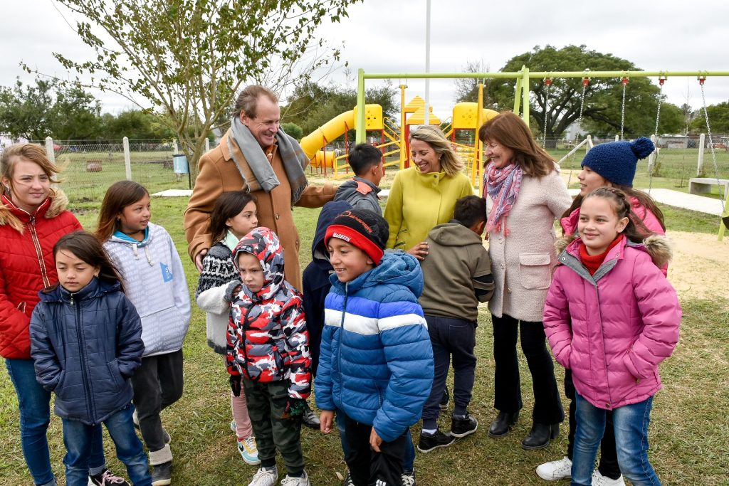 Bordet en Tabossi – «Avanzamos a muy buen ritmo en la construcción de viviendas en toda la provincia”