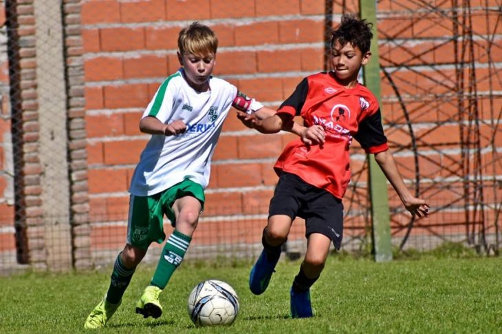 La sub 15 Atlético María Grande perdió ante Sauce de Luna en definición por penales – El sabado se juega el resto de los partidos revanchas de cuartos de final