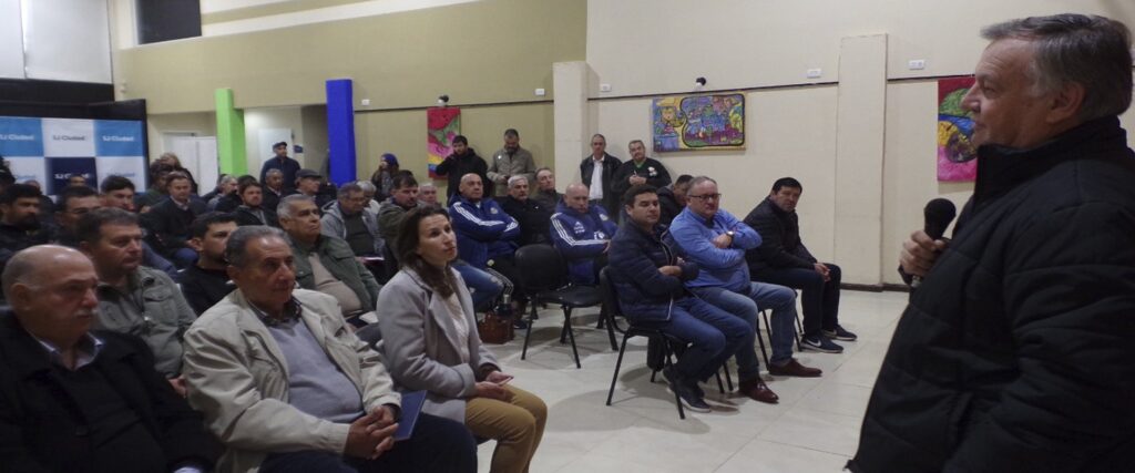 El gobierno provincial acompañó el encuentro de Fútbol Entrerriano