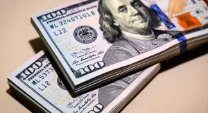 Mercado Cambiario: El dólar “blue” cerró a la baja en el primer día de Silvina Batakis en Economía