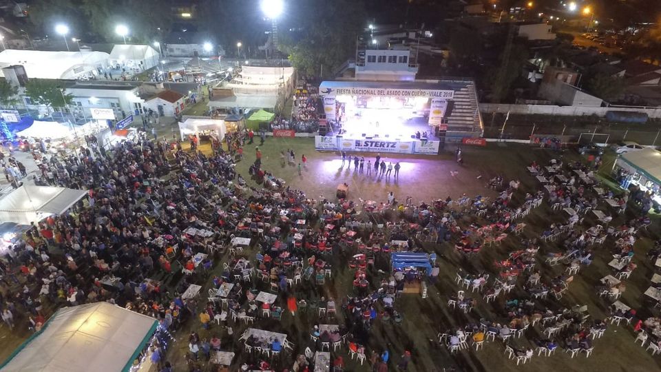 FIESTA NACIONAL DEL ASADO CON CUERO