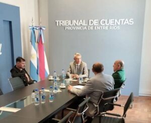 Alejandro Azaad Por Paraná Campaña, y Julio Larocca por la Federación entrerriana, se reunieron con el Tribunal de Cuentas de la Provincia