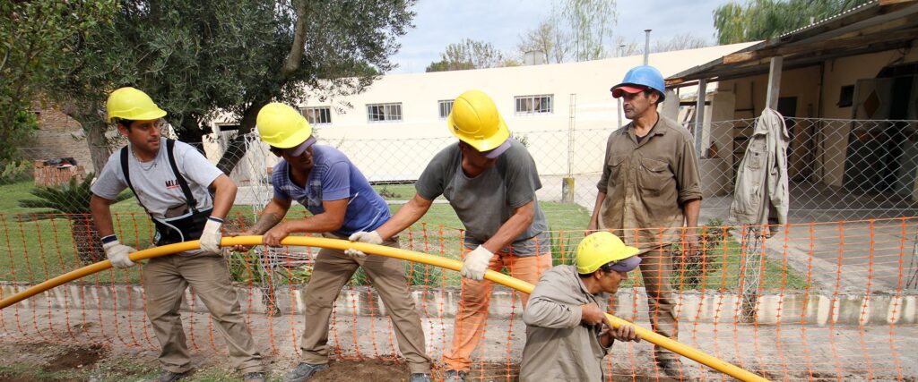 En octubre se licitarán obras de energía por más de 280 millones de pesos