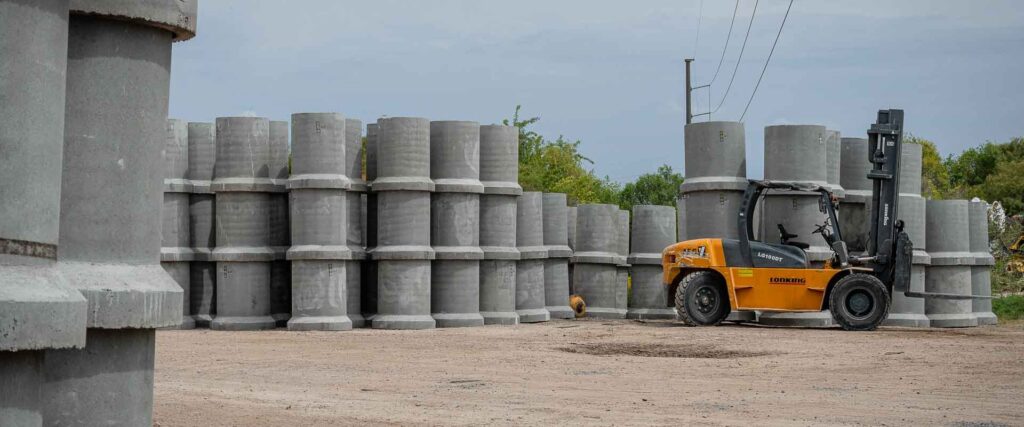 Vialidad adquirió mil caños de hormigón para obras de saneamiento