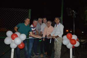 El Club Litoral inauguró su cancha de tenis
