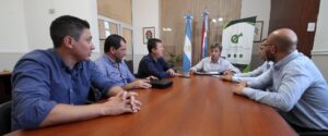 Analizan obras y gestiones con municipios del departamento Uruguay