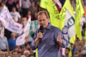 Bordet unificó las elecciones en Entre Ríos