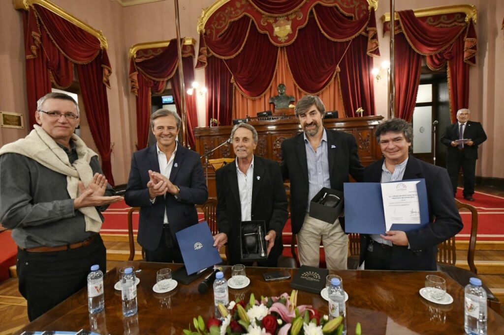 Giano y Bahl encabezaron la nueva presentación del ciclo de Literatura en Diputados