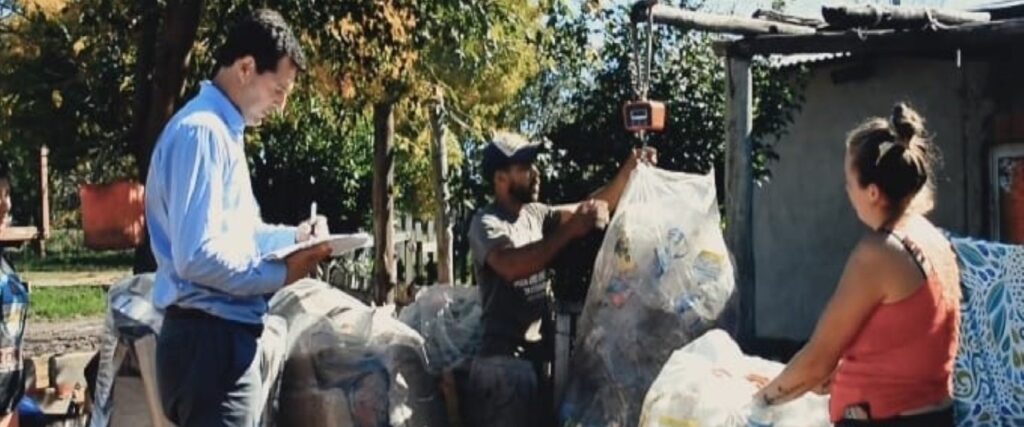 Promueven el compostaje domiciliario y el reciclado en barrios de Concordia