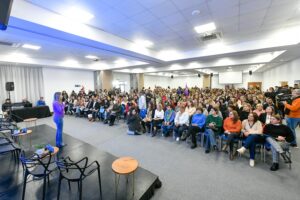 “La Ley de Paridad Integral es una victoria política” dijo Stratta en la apertura del encuentro de capacitación “Sí, hay mujeres” en Paraná