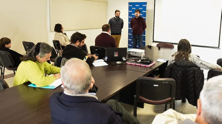 PARANA – En audiencia pública, se presentó el estudio de impacto ambiental del Parque Solar Fotovoltaico