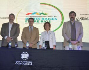 Giano destacó la importancia de tener en Concordia un proyecto de ciudad sostenible en el II Congreso Internacional de Bienes Raíces