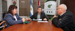 La provincia acompaña con aportes la obra de pavimento urbano en Villa Elisa