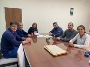 El Municipio de Tabossi y la empresa Siel firmaron convenio para la construcción de una pileta pública