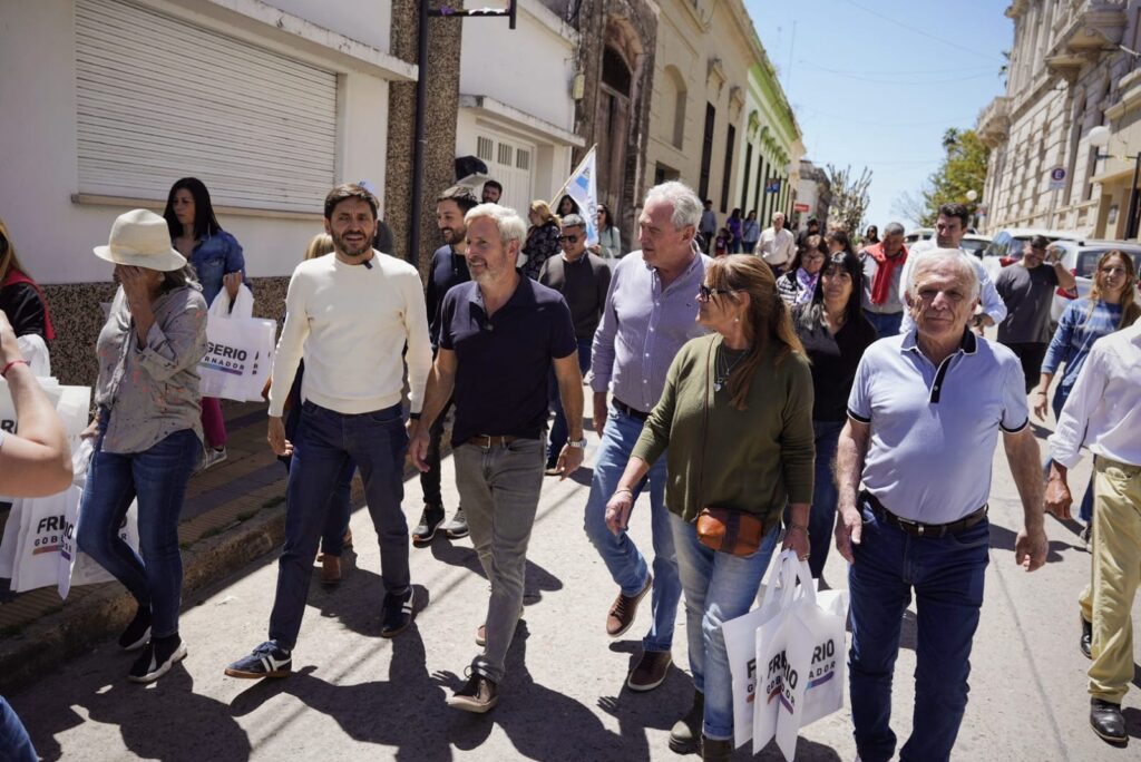 En la recta final de la campaña, Frigerio recibe el apoyo de Esteban Bullrich, Pullaro, Valdés, Santilli y López Murphy